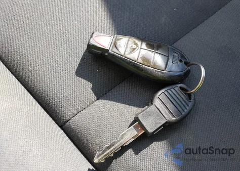 2010 Dodge Journey Sxt from USA, damaged, VIN 3D4PH5FV7AT115399